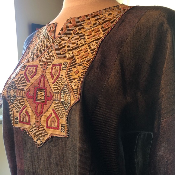 Beautiful Tunic - Picture 4 of 6